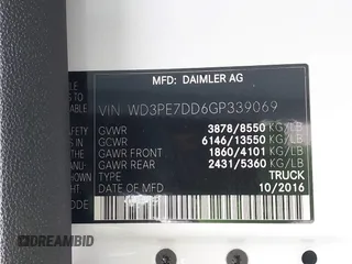 2016 Mercedes-Benz Sprinter Cargo with VIN WD3PE7DD6GP339069, listed as a IAAI auction lot 41837867 with 53,121 mi miles. Bid and sale history available at carsss.com. Image 9.
