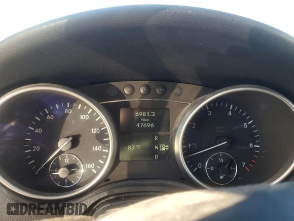 2009 Mercedes-Benz M 350 with VIN 4JGBB56E79A521240, listed as a Copart auction lot 80258664 with 47,969 mi miles and Salvage Title. Bid and sale history available at carsss.com. Image 9.