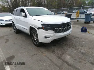 2018 Jeep Grand Cherokee Limited with VIN 1C4RJEBG6JC277652, listed as a IAAI auction lot 41940990 with 134,013 mi miles and . Bid and sale history available at DreamBid. Image 1.