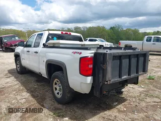 2015 Chevrolet Silverado 1500 Work Truck with VIN 1GCVKPEH9FZ272462, listed as a IAAI auction lot 42208203 with 202,569 mi miles and . Bid and sale history available at DreamBid. Image 3.
