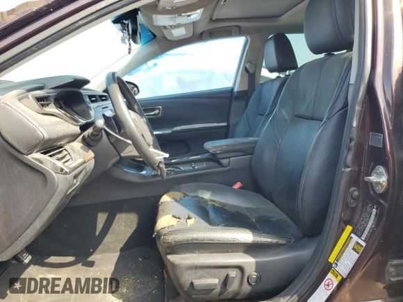 2013 Toyota Avalon XLE with VIN 4T1BK1EB1DU049737, listed as a Copart auction lot 50915905 with 109,535 mi miles and Salvage Title. Bid and sale history available at DreamBid. Image 7.