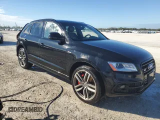 2016 Audi SQ5 Premium Plus with VIN WA1CCAFP8GA029260, listed as a Copart auction lot 82576794 with 105,941 mi miles and Salvage Title. Bid and sale history available at carsss.com. Image 4.