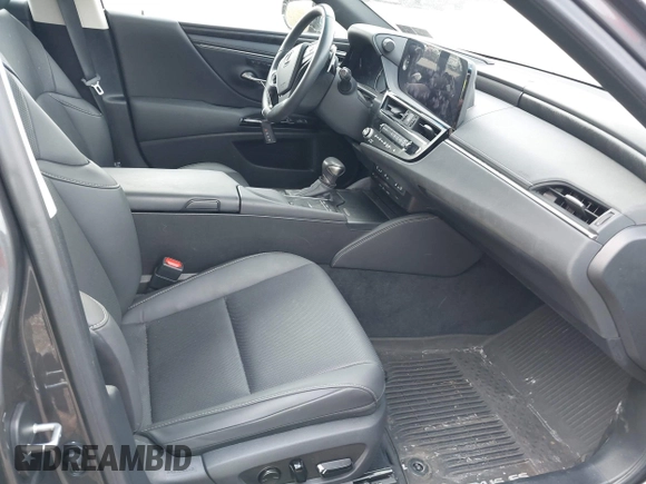 2022 Lexus ES 350 z VIN 58ADZ1B13NU132242, wystawiony jako IAAI lot #41925701 z przebiegiem 30 381 mil mil oraz . Historia ofert i sprzedaży dostępna na DreamBid. Obrazek 5.