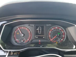 2020 Volkswagen Jetta GLI S z VIN 3VW6T7BU5LM040244, wystawiony jako Copart lot #58174335 z przebiegiem 21 392 mil mil oraz Szkoda całkowita • Salvage title. Historia ofert i sprzedaży dostępna na DreamBid. Obrazek 9.