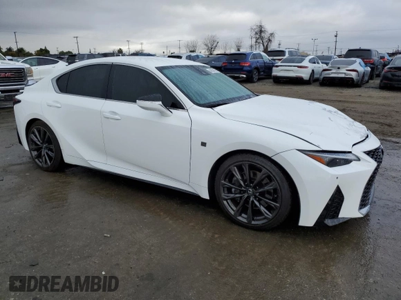 2024 Lexus IS 300 z VIN JTHBA1D23R5132336, wystawiony jako Copart lot #48824595 z przebiegiem 7 435 mil mil oraz Szkoda całkowita • Salvage title. Historia ofert i sprzedaży dostępna na DreamBid. Obrazek 4.