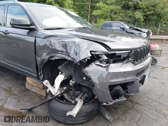 2023 Jeep Grand Cherokee Laredo с VIN 1C4RJKAG6P8828982, выставлен на аукционе IAAI как лот 42251341 с пробегом 54 028 миль миль и . История ставок и продаж доступна на DreamBid. Изображение 6.
