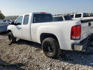 2013 GMC Sierra 1500 SLE with VIN 1GTR2VE70DZ338617, listed as a Copart auction lot 71776704 with 0 mi miles and Salvage Title. Bid and sale history available at carsss.com. Image 2.