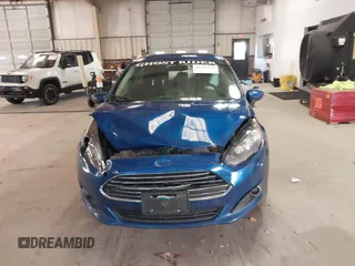 2019 Ford Fiesta SE with VIN 3FADP4EJ6KM124270, listed as a IAAI auction lot 40962134 with 122,757 mi miles. Bid and sale history available at carsss.com. Image 12.