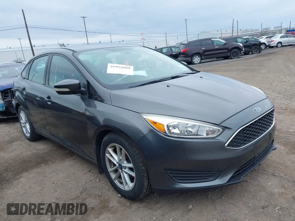 2016 Ford Focus SE with VIN 1FADP3F22GL201887, listed as a IAAI auction lot 41918923 with 119,198 mi miles. Bid and sale history available at carsss.com. Image 1.