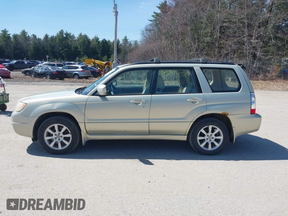 2007 Subaru Forester X w/Premium Pkg with VIN JF1SG65627H719188, listed as a IAAI auction lot 42074029 with 191,763 mi miles. Bid and sale history available at carsss.com. Image 12.