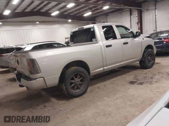 2014 Ram 1500 Express with VIN 1C6RR7FTXES368857, listed as a IAAI auction lot 41703962 with 96,046 mi miles. Bid and sale history available at carsss.com. Image 4.