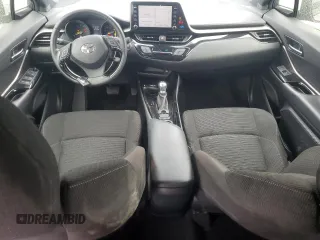 2019 Toyota C-HR XLE z VIN JTNKHMBX4K1061119, wystawiony jako Copart lot #47112995 z przebiegiem 42 983 mil mil oraz Szkoda całkowita • Salvage title. Historia ofert i sprzedaży dostępna na DreamBid. Obrazek 8.