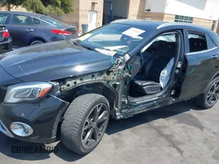 2019 Mercedes-Benz GLA 250 z VIN WDCTG4EB5KU012256, wystawiony jako IAAI lot #42168642 z przebiegiem 48 786 mil mil oraz . Historia ofert i sprzedaży dostępna na DreamBid. Obrazek 6.