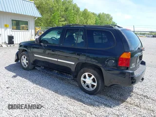 2007 GMC Envoy SLE with VIN 1GKDT13S372103718, listed as a IAAI auction lot 41886111 with 238,423 mi miles. Bid and sale history available at carsss.com. Image 3.