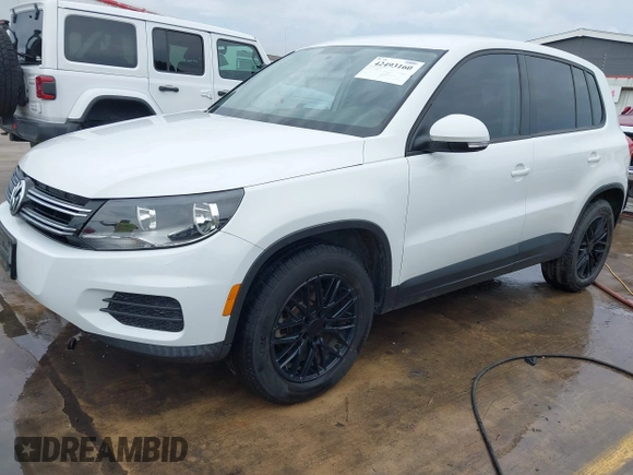 2017 Volkswagen Tiguan S with VIN WVGAV7AX8HK046181, listed as a IAAI auction lot 42493160 with 65,609 mi miles and . Bid and sale history available at DreamBid. Image 21.
