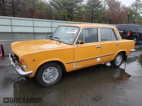 1984 FIAT 124 Spider z VIN SUP115CC602154116, wystawiony jako Copart lot #82469494 z przebiegiem 3 613 mil mil oraz Szkoda całkowita • Salvage title. Historia ofert i sprzedaży dostępna na DreamBid. Obrazek 1.