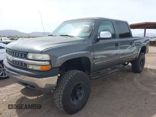2001 Chevrolet Silverado 1500HD LS with VIN 1GCGC13U91F156627, listed as a IAAI auction lot 41874581 with 260,765 mi miles and . Bid and sale history available at DreamBid. Image 2.
