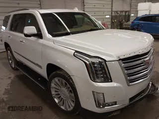 2018 Cadillac Escalade Platinum z VIN 1GYS4DKJ8JR199087, wystawiony jako IAAI lot #42062074 z przebiegiem 97 751 mil mil oraz . Historia ofert i sprzedaży dostępna na DreamBid. Obrazek 1.