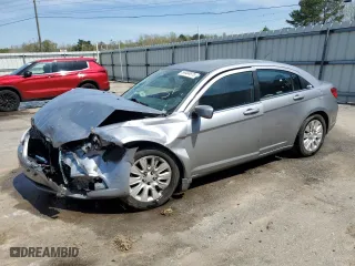 2014 Chrysler 200 LX with VIN 1C3CCBAB2EN122261, listed as a Copart auction lot 50468675 with 228,535 mi miles and Salvage Title. Bid and sale history available at carsss.com. Image 1.
