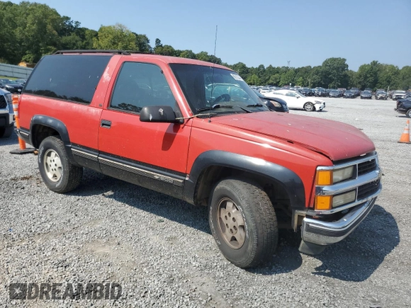 1995 Chevrolet Tahoe with VIN NCS107261, listed as a Copart auction lot 68515244 with 148,312 mi miles and Salvage title. Bid and sale history available at DreamBid. Image 4.