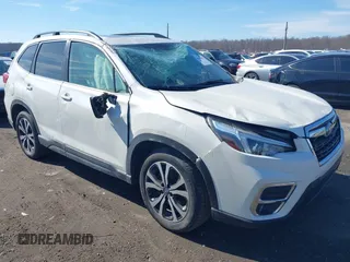 2020 Subaru Forester Limited with VIN JF2SKAUC8LH410579, listed as a IAAI auction lot 41644482 with 68,153 mi miles. Bid and sale history available at carsss.com. Image 1.