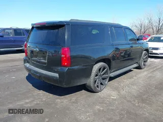 2016 Chevrolet Suburban LS with VIN 1GNSKGKC3GR236223, listed as a IAAI auction lot 41761595 with 269,500 mi miles. Bid and sale history available at carsss.com. Image 4.