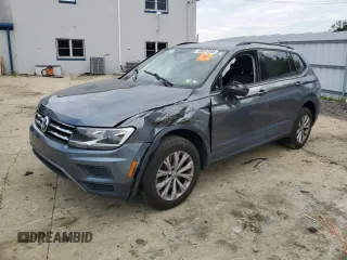 2018 Volkswagen Tiguan S with VIN 3VV0B7AX2JM048369, listed as a Copart auction lot 60037585 with Not provided miles and Salvage title. Bid and sale history available at DreamBid. Image 1.