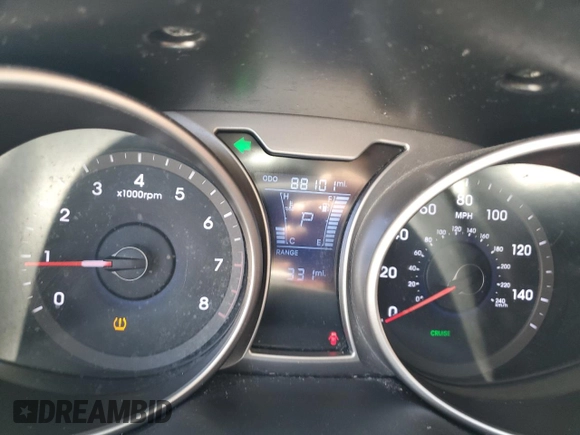 2013 Hyundai Veloster w/Gray Int with VIN KMHTC6AD1DU166305, listed as a Copart auction lot 60371385 with 88,101 mi miles and Salvage title. Bid and sale history available at DreamBid. Image 9.