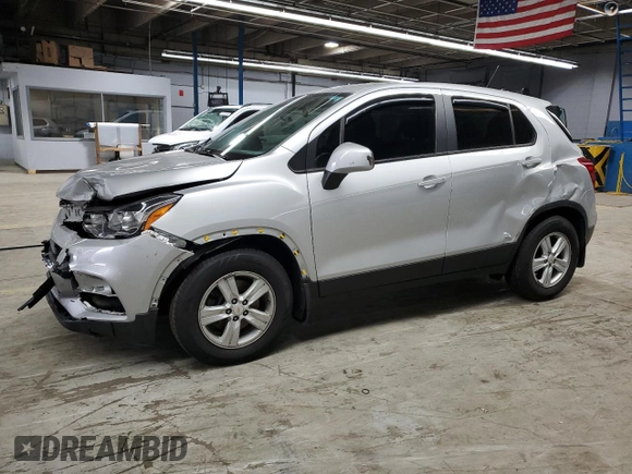 2020 Chevrolet Trax LS with VIN KL7CJKSB7LB327991, listed as a Copart auction lot 49324845 with 54,011 mi miles and Salvage Title. Bid and sale history available at DreamBid. Image 1.
