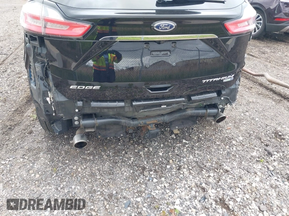 2020 Ford Edge Titanium with VIN 2FMPK4K94LBA22657, listed as a IAAI auction lot 42340706 with 62,857 mi miles and . Bid and sale history available at DreamBid. Image 6.