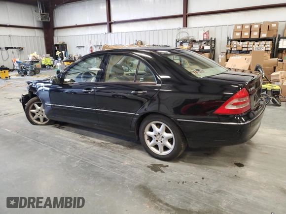 2003 Mercedes-Benz C 240 z VIN WDBRF81J23F365985, wystawiony jako Copart lot #85212194 z przebiegiem 139 328 mil mil oraz Szkoda całkowita • Salvage title. Historia ofert i sprzedaży dostępna na DreamBid. Obrazek 2.
