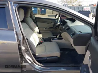 2013 Honda Civic LX z VIN 19XFB2F59DE295146, wystawiony jako IAAI lot #42389526 z przebiegiem 109 812 mil mil oraz . Historia ofert i sprzedaży dostępna na DreamBid. Obrazek 5.