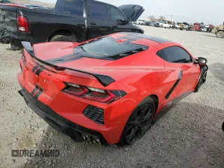 2021 Chevrolet Corvette 3LT with VIN 1G1YC2D42M5105403, listed as a Copart auction lot 43634015 with 25,635 mi miles and Salvage Title. Bid and sale history available at carsss.com. Image 3.