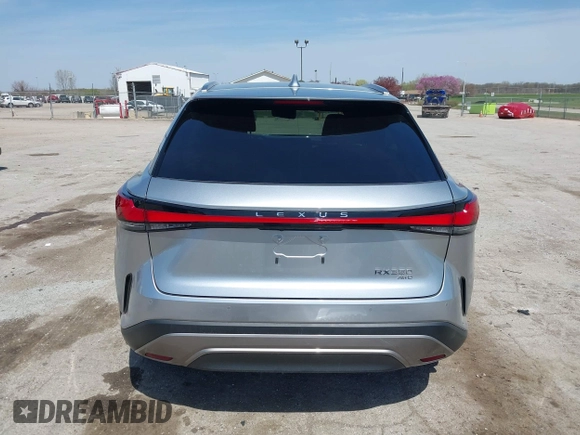 2024 Lexus RX 350 с VIN 2T2BAMCA6RC051132, выставлен на аукционе IAAI как лот 42041155 с пробегом 10 987 миль миль и . История ставок и продаж доступна на DreamBid. Изображение 17.