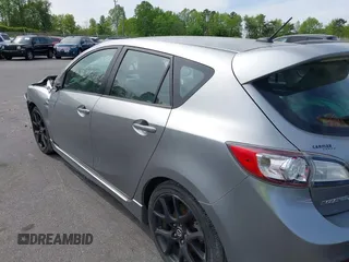 2013 Mazda 3 Mazdaspeed3 Touring z VIN JM1BL1L32D1728205, wystawiony jako IAAI lot #42069808 z przebiegiem Nie podano mil oraz . Historia ofert i sprzedaży dostępna na DreamBid. Obrazek 3.