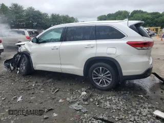 2018 Toyota Highlander SE z VIN 5TDJZRFH6JS554573, wystawiony jako Copart lot #60682225 z przebiegiem 81 373 mil mil oraz Szkoda całkowita • Salvage title. Historia ofert i sprzedaży dostępna na DreamBid. Obrazek 2.