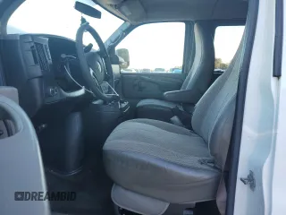 2013 Chevrolet Express Passenger LT с VIN 1GAZG1FG9D1113161, выставлен на аукционе Copart как лот 46314085 с пробегом 134 960 миль миль и Списание • Salvage title. История ставок и продаж доступна на DreamBid. Изображение 7.