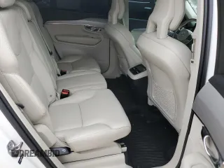 2022 Volvo XC90 Momentum with VIN YV4102PK2N1784672, listed as a Copart auction lot 50940645 with 28,956 mi miles and Salvage Title. Bid and sale history available at carsss.com. Image 11.