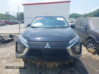 2024 Mitsubishi Eclipse Cross ES с VIN JA4ATUAA6RZ060247, выставлен на аукционе IAAI как лот 42427671 с пробегом 11 954 миль миль и . История ставок и продаж доступна на DreamBid. Изображение 13.