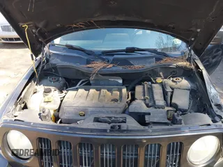 2008 Jeep Patriot Sport with VIN 1J8FT28W68D689674, listed as a IAAI auction lot 41918466 with 123,546 mi miles. Bid and sale history available at carsss.com. Image 10.