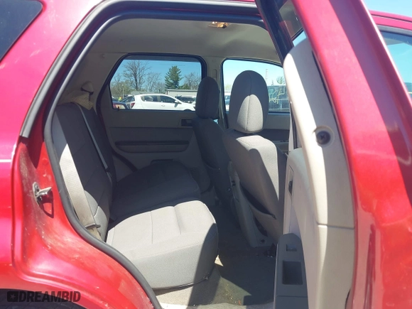 2010 Ford Escape XLT with VIN 1FMCU0D75AKB11394, listed as a IAAI auction lot 42037996 with 150,815 mi miles. Bid and sale history available at carsss.com. Image 8.