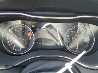 2020 Jeep Cherokee Latitude Plus z VIN 1C4PJLLB1LD605734, wystawiony jako Copart lot #56411515 z przebiegiem 91 496 mil mil oraz Szkoda całkowita • Salvage title. Historia ofert i sprzedaży dostępna na DreamBid. Obrazek 9.
