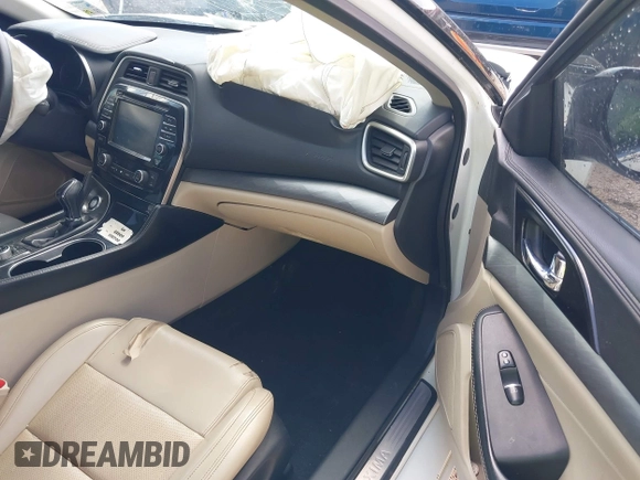 2018 Nissan Maxima SV z VIN 1N4AA6AP0JC380088, wystawiony jako IAAI lot #42221238 z przebiegiem 212 634 mil mil oraz . Historia ofert i sprzedaży dostępna na DreamBid. Obrazek 5.
