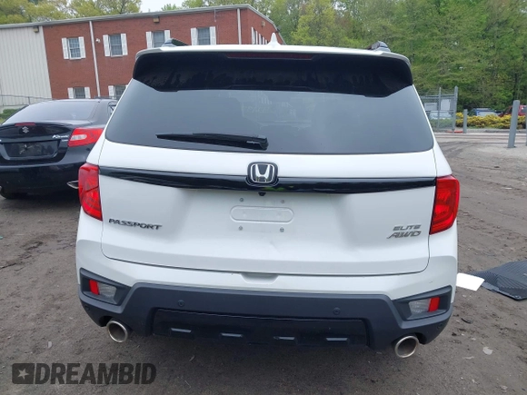 2023 Honda Passport Elite with VIN 5FNYF8H00PB022743, listed as a IAAI auction lot 42192958 with 25,165 mi miles and . Bid and sale history available at DreamBid. Image 16.