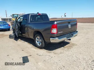 2022 Ram 1500 Big Horn z VIN 1C6RREBG6NN464013, wystawiony jako IAAI lot #41784284 z przebiegiem Nie podano mil oraz . Historia ofert i sprzedaży dostępna na DreamBid. Obrazek 3.