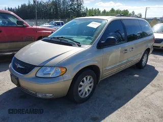2003 Chrysler Town & Country LXi with VIN 2C8GP54L13R274683, listed as a IAAI auction lot 42150277 with 151,477 mi miles. Bid and sale history available at carsss.com. Image 2.