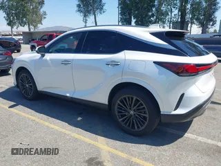 2024 Lexus RX 350 z VIN 2T2BAMBAXRC042872, wystawiony jako IAAI lot #42151226 z przebiegiem 8 141 mil mil oraz . Historia ofert i sprzedaży dostępna na DreamBid. Obrazek 3.