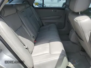2008 Cadillac DTS 1SD z VIN 1G6KD57Y88U128497, wystawiony jako Copart lot #58138165 z przebiegiem 137 765 mil mil oraz Tytuł czysty. Historia ofert i sprzedaży dostępna na DreamBid. Obrazek 10.
