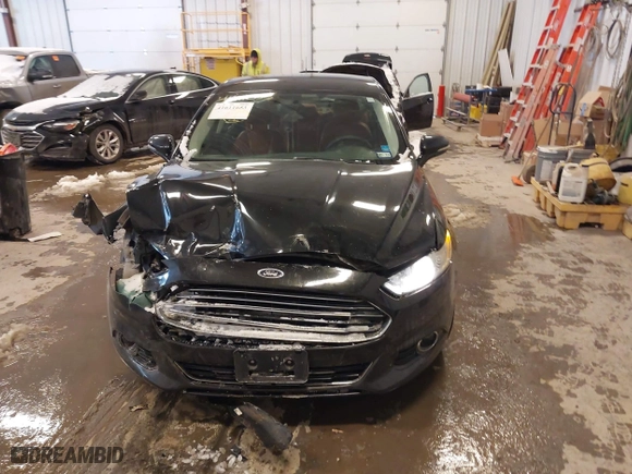 2014 Ford Fusion Titanium Hybrid with VIN 3FA6P0RUXER355654, listed as a IAAI auction lot 41611653 with 211,353 mi miles. Bid and sale history available at carsss.com. Image 12.
