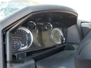 2022 Ram 1500 Tradesman z VIN 3C6RR6KGXNG210724, wystawiony jako Copart lot #50261745 z przebiegiem Nie podano mil oraz Szkoda całkowita • Salvage title. Historia ofert i sprzedaży dostępna na DreamBid. Obrazek 9.